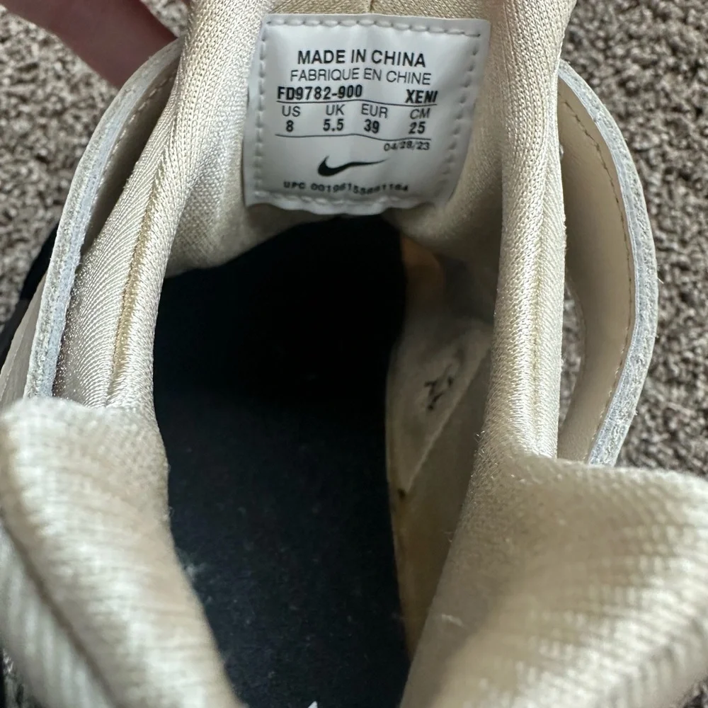 Nike Air Huarache “By You” Custom – Gold/Black – Like New – Size 8
